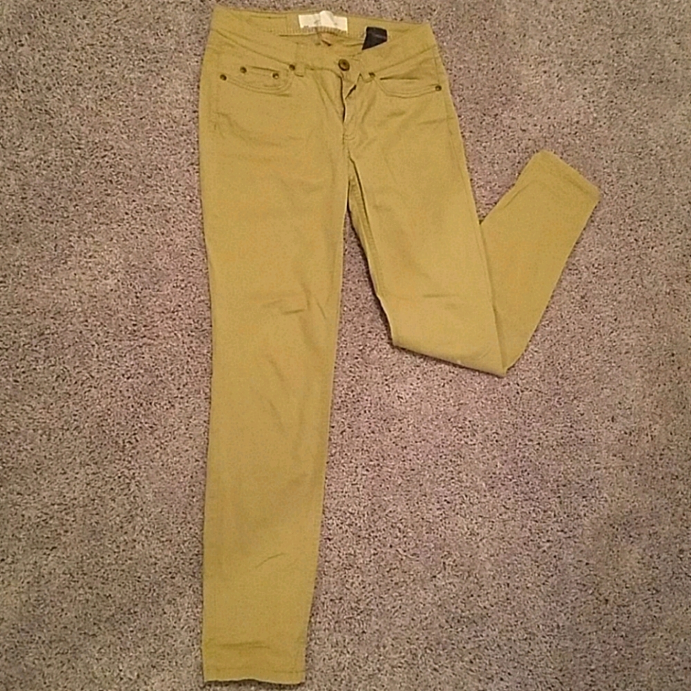 HM size 6 khaki pants (